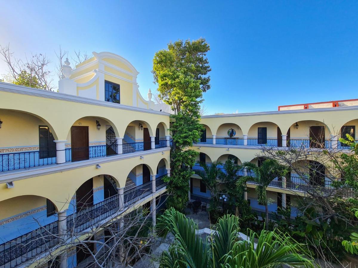 Hotel Fundadores Вальядолид Экстерьер фото